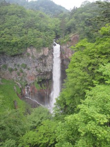 Une cascade assez impressionnante près du lac Chuzenji. 